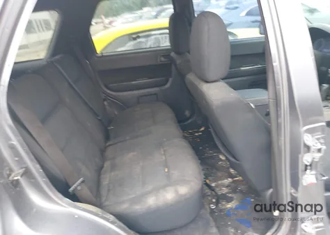 2009 Ford Escape Xlt из США, поврежденный, VIN 1FMCU03G39KA56604